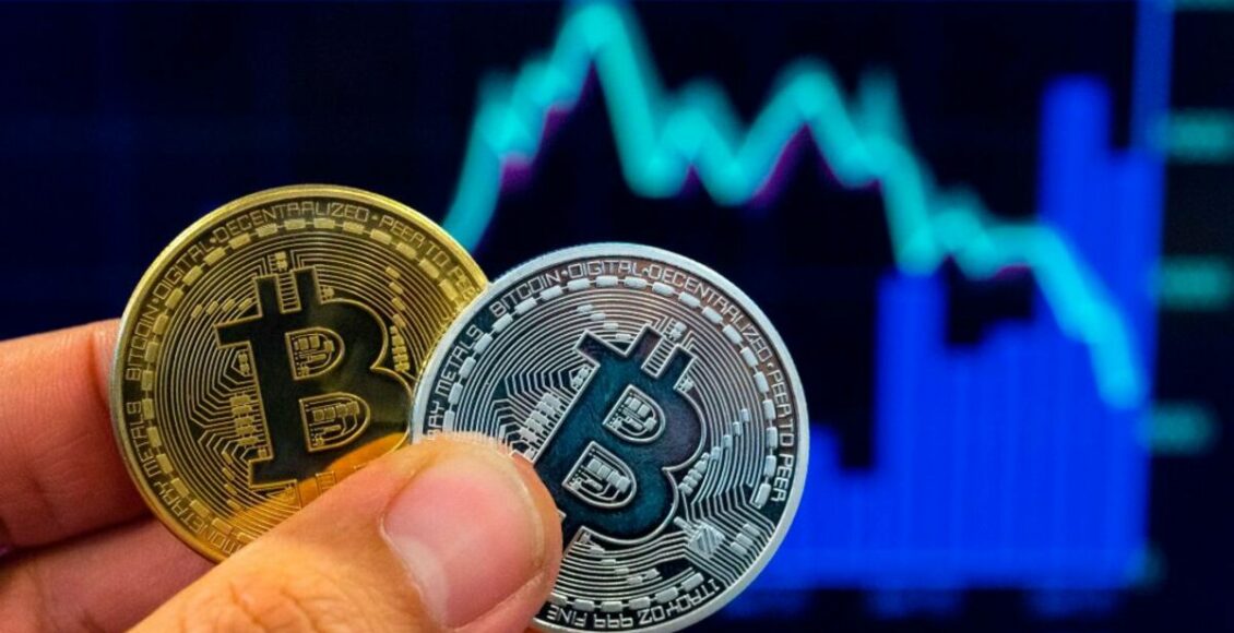 'Cruz da Morte' indica queda no preço do Bitcoin apesar de alta recente