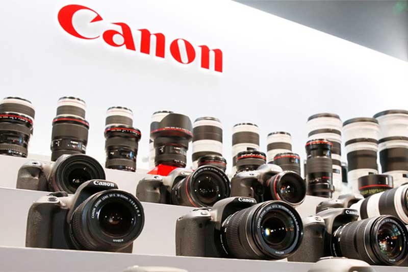 mtéria fala sobre o fechamento da fábrica da canon no Brasil