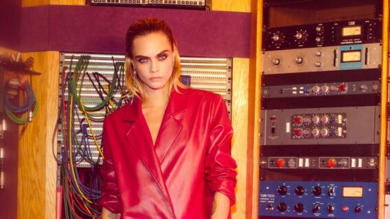 Atriz Cara Delevigne vende o corpo em NFT em proposta social