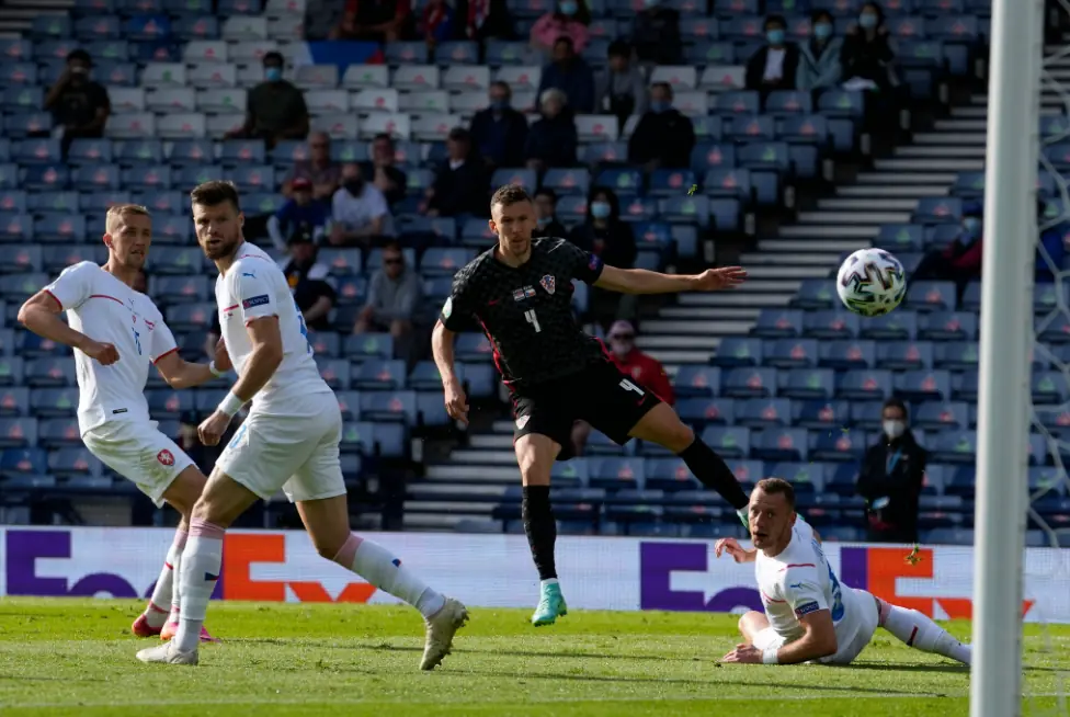 Última rodada da fase de grupos da Euro define classificados às oitavas