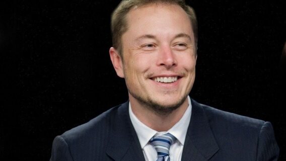 Elon Musk sugere rompimento com Bitcoin e criptomoedas recuam