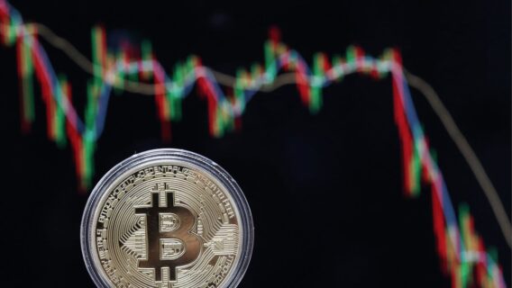 Em queda, preço do Bitcoin fica em torno de US$ 36 mil