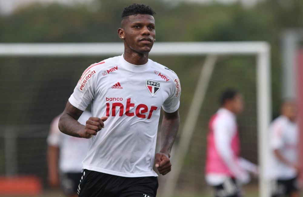 Equador convocou Arboleda, do São Paulo, para a Copa América