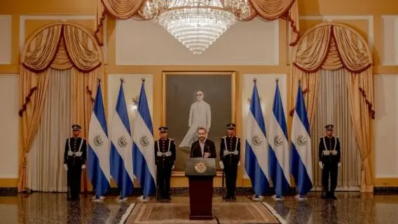 El Salvador pode reconhecer Bitcoin como moeda oficial