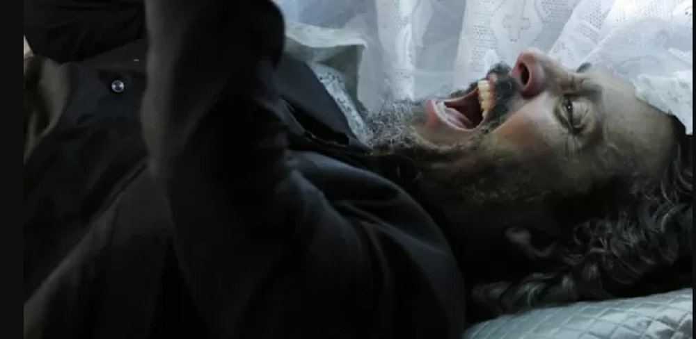Porque o comendador forjou a morte
