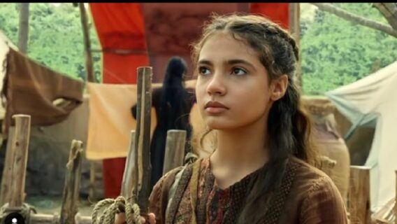 Mirella Sabarense na novela Gênesis: saiba quem é a atriz que faz Bila