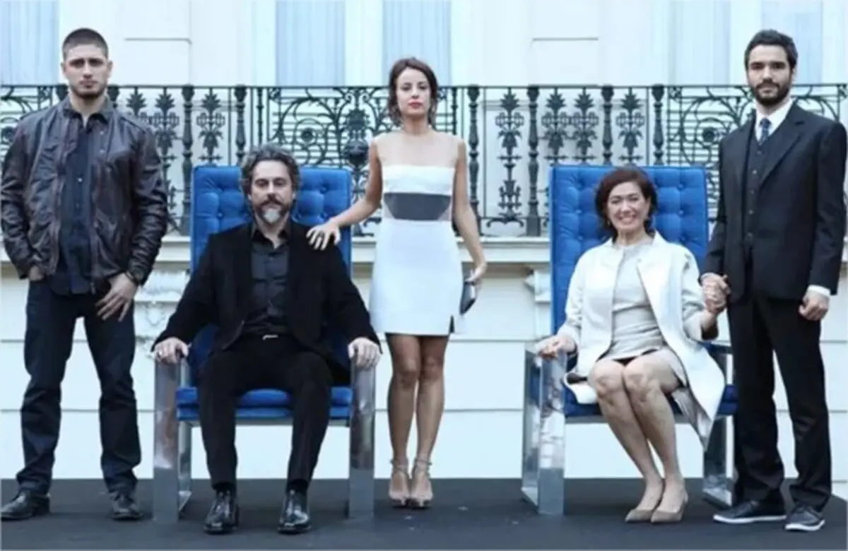 Resumo de hoje da novela Império 