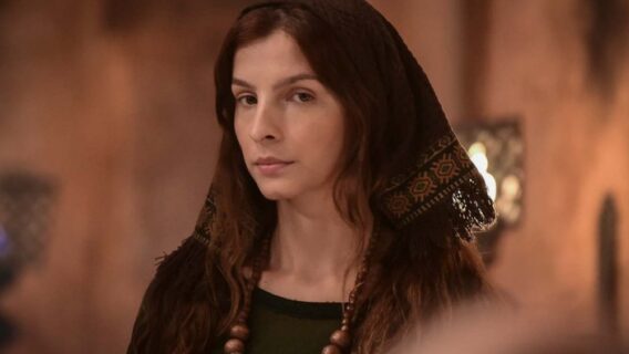 Novela Gênesis: Michelle Batista tem irmã gêmea? Descubra