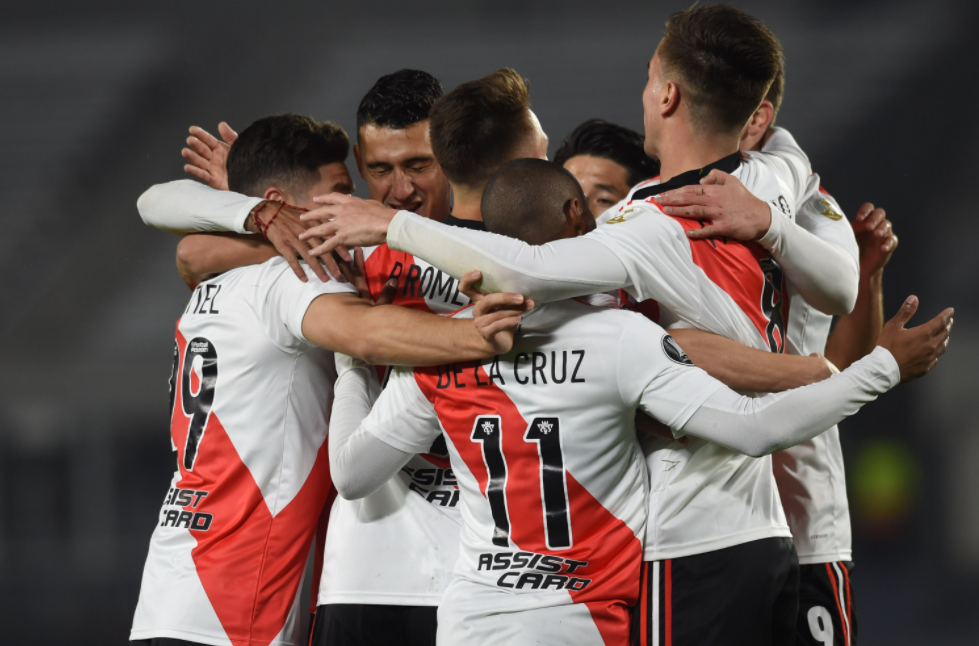 Saiba onde assistir o duelo entre Argentinos Juniors x River Plate hoje