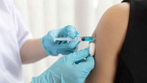 Qual a melhor vacina para covid-19? Veja as comparações