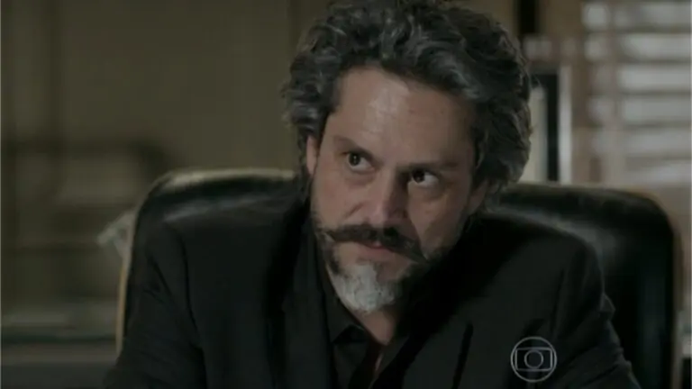 Resumo de hoje da novela Império, terça-feira (13/07)