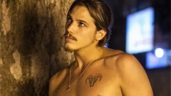 Relembre com quem Robertão fica no final da novela Império