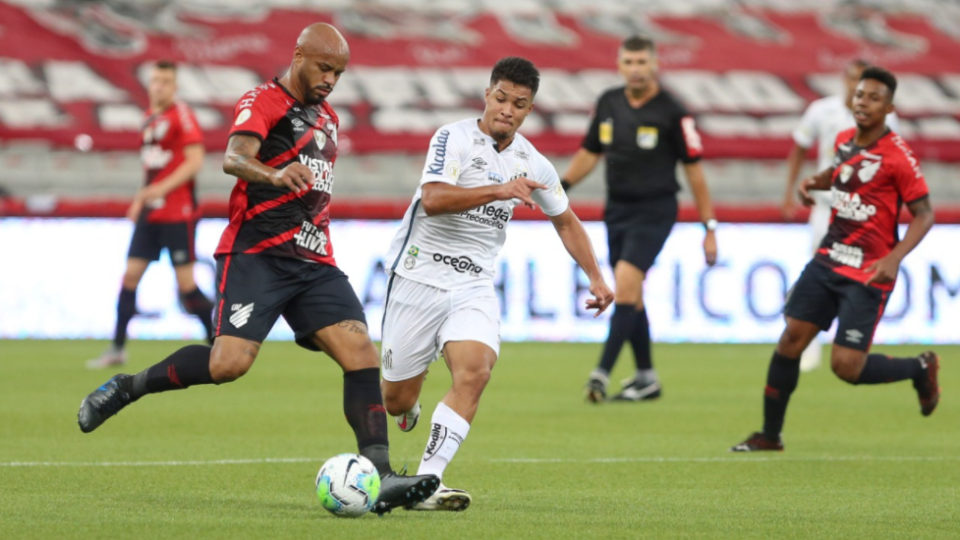 Saiba como assistir ao vivo jogo do Santos x Athletico PR, ao vivo