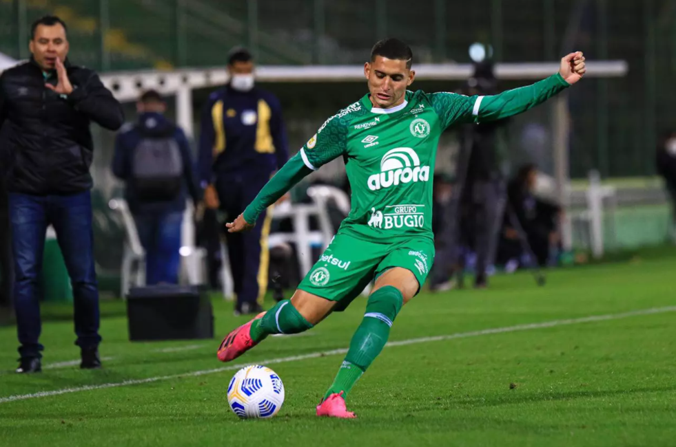 Saiba onde assistir Chapecoense x Cuiabá hoje, ao vivo