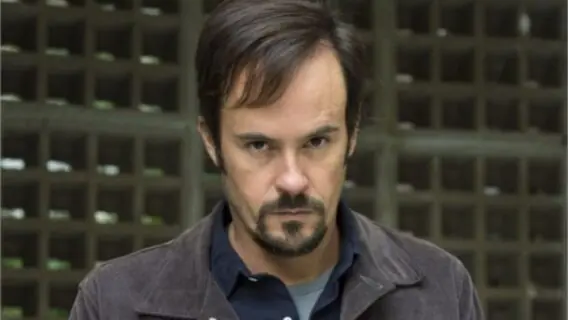 Descubra qual o segredo de Evandro na novela Pega Pega