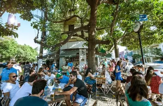 Pirajá - Bares ao ar livre em SP