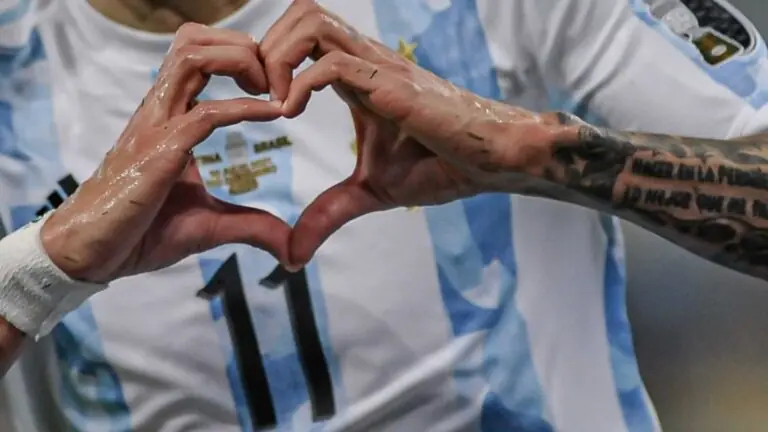 Confira os memes da derrota do Brasil para a Argentina na Copa América