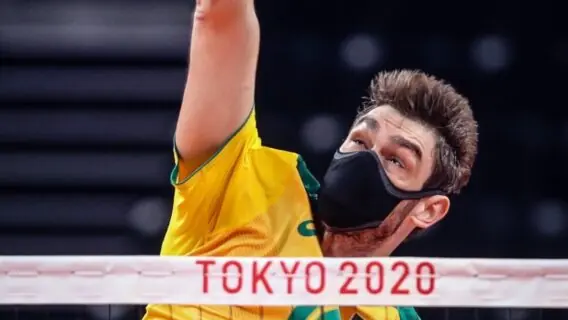 Por que Lucão, jogador de vôlei do Brasil, joga de máscara?
