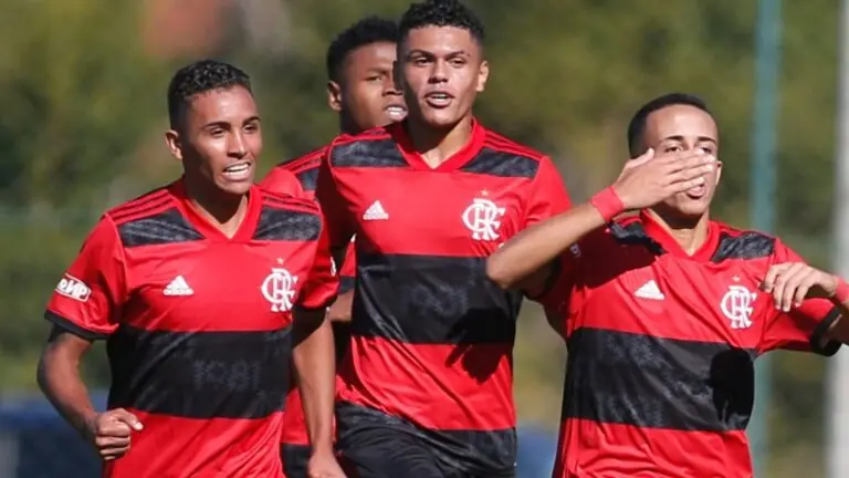Jogo do Flamengo x São Paulo no Sub-17: onde assistir ao vivo – 31/7