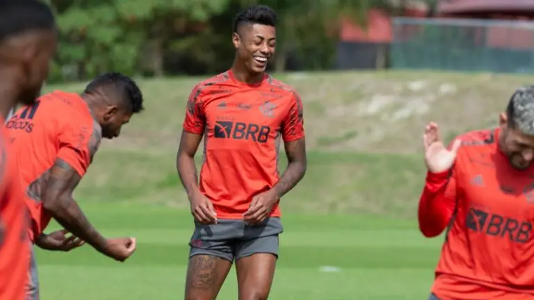 Jogos de hoje, domingo: onde assistir futebol ao vivo – 01/08/2021