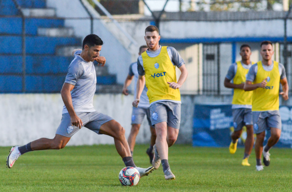 Confira como assistir ao vivo jogo do CSA x Vitória hoje