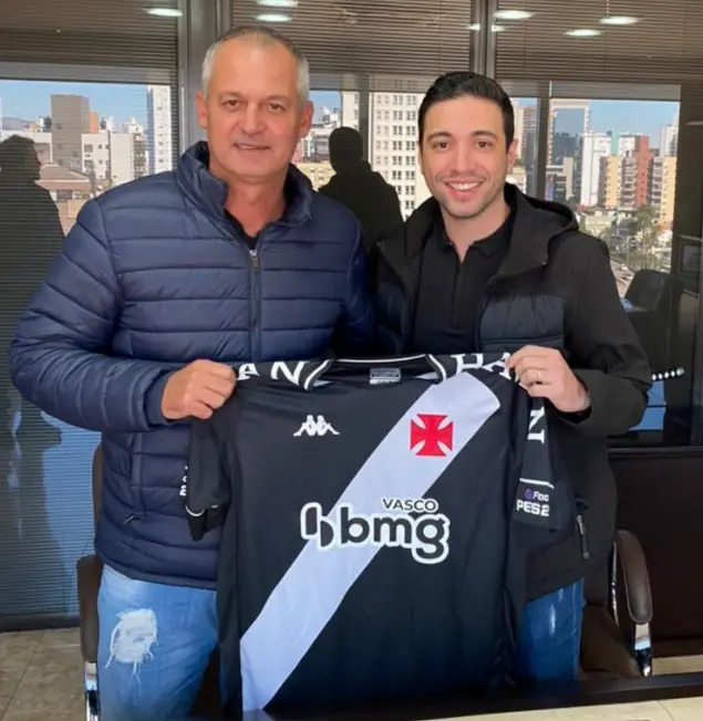 Lisca Doido tem contrato com o Vasco até o final da temporada