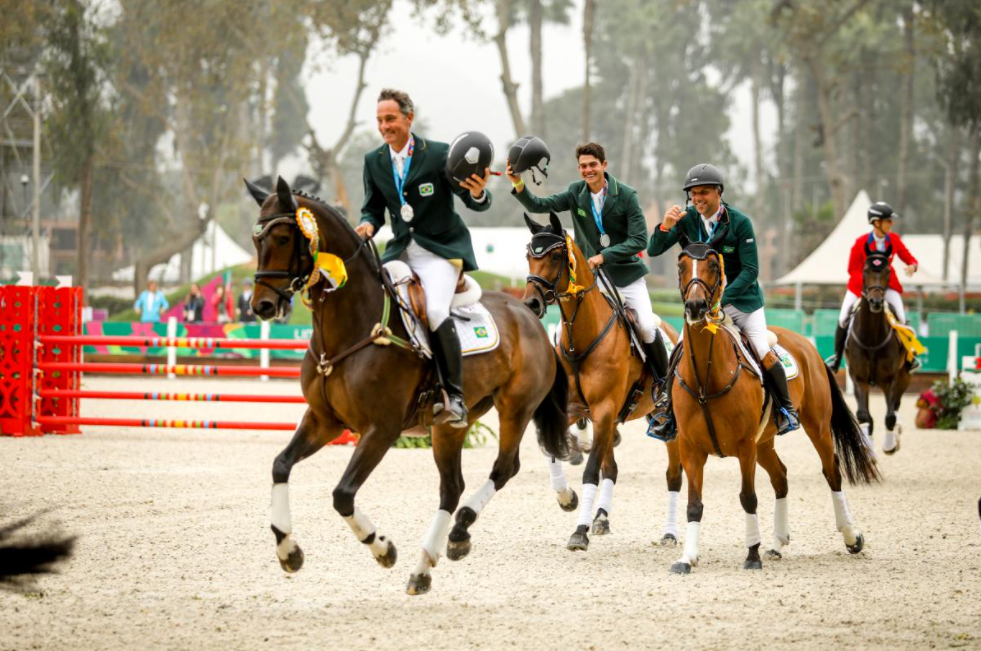 Brasileiros buscam uma melhor classificação no hipismo por equipes das Olimpíadas