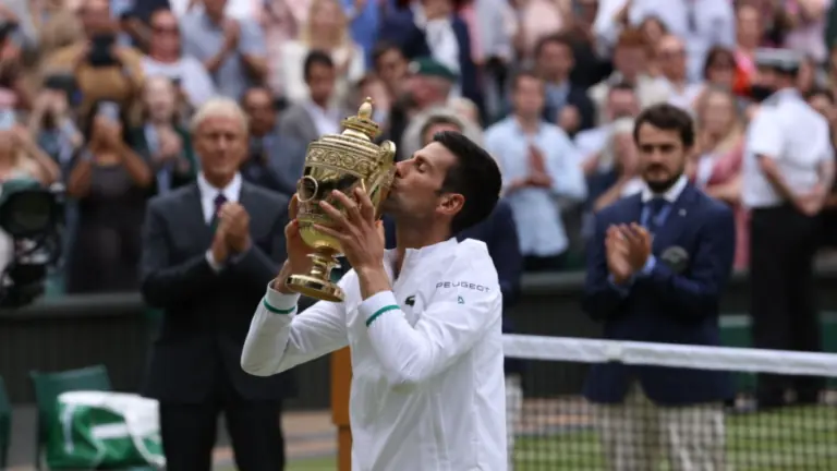 Premiação Wimbledon 2021: quanto Djokovic arrecadou com o título?