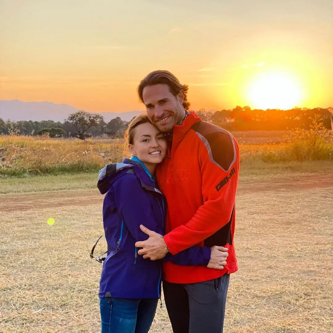 Quem é a esposa de Gusmão da novela Amores Verdadeiros