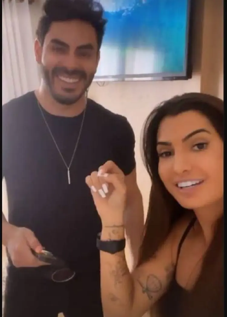 marina ferrari de a fazenda 2021 com rodolffo