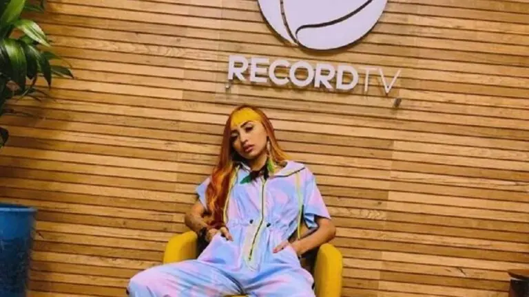 A Fazenda 2021: Anny Bergatin, a Ruivinha de Marte é confirmada