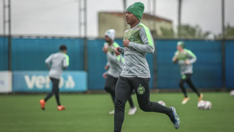 Brasil de Pelotas x Coritba ao vivo: onde assistir e horário hoje – 11/8