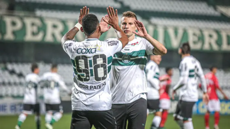 Coritiba x Ponte Preta ao vivo: horário e onde assistir jogo hoje – 17/8