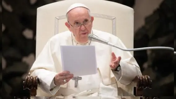 Tomar vacina contra a Covid é um ‘ato de amor’, diz Papa Francisco