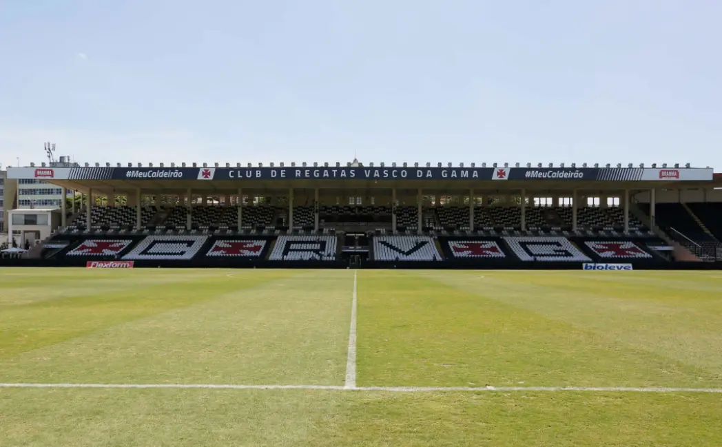Vasco informou por meio de nota oficial que pode decretar falência por conta da dívida