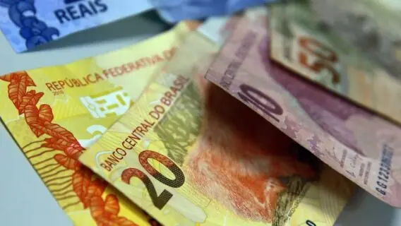 Salário mínimo 2022: veja o novo valor com o reajuste