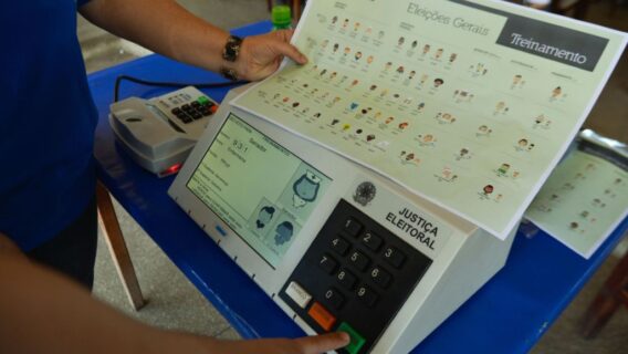 Voto impresso: como funciona a proposta polêmica de Bolsonaro