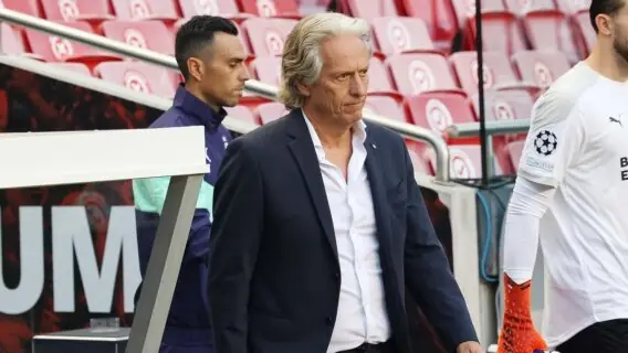 Onde assistir ao jogo do Benfica hoje – 21/08: horário e escalações