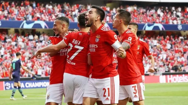 Resultado do jogo do Benfica hoje: Jorge Jesus avança para a Champions