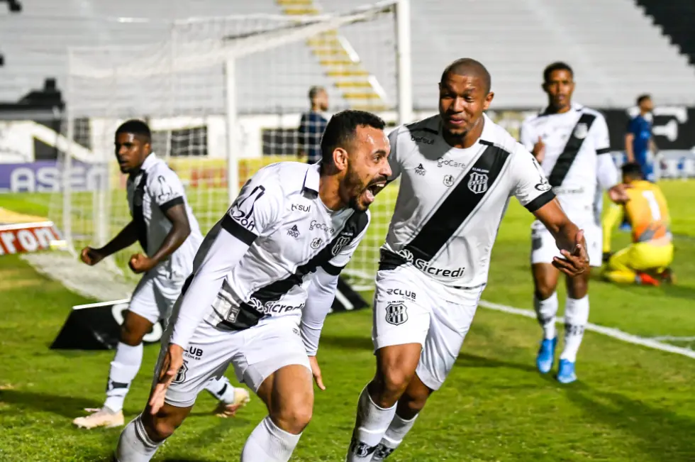 Ponte Preta encerra jogos do Brasileiro Série B, no domingo, diante do Brasil de Pelotas