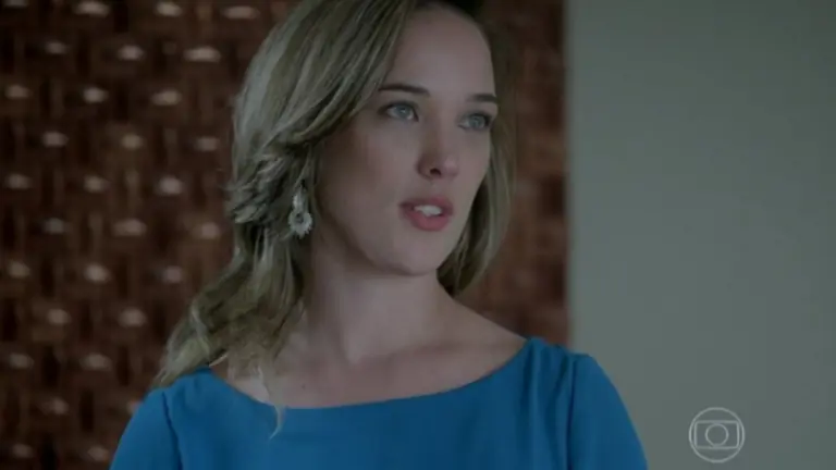 Adriana Birolli em Império: relembre as personagens da atriz