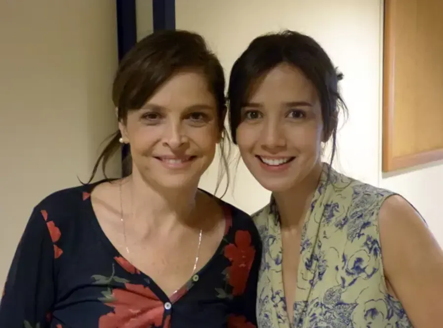 império novela cora rejuvenesce