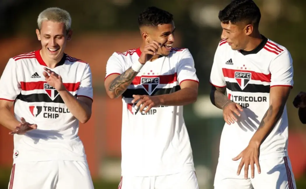 São Paulo é um dos favoritos para ficar com o título do Campeonato Paulista sub-20 em 2021