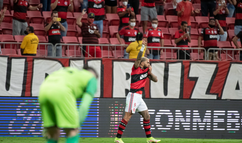 Flamengo busca garantir uma vaga na final da Libertadores 2021