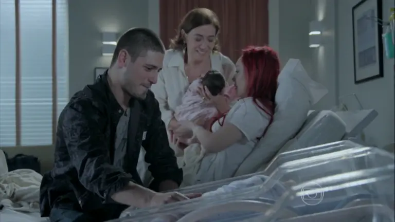 João Lucas e Du revelam os nomes dos gêmeos em Império