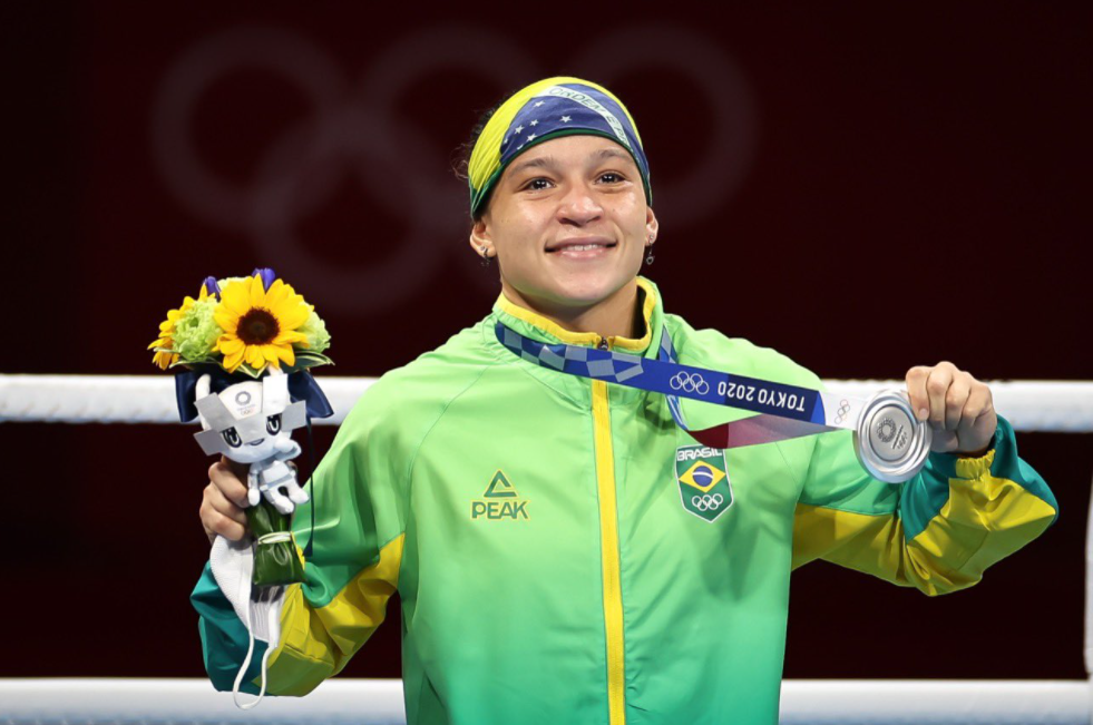 Como resultado final do boxe feminino, Bia Ferreira ficou então com a prata