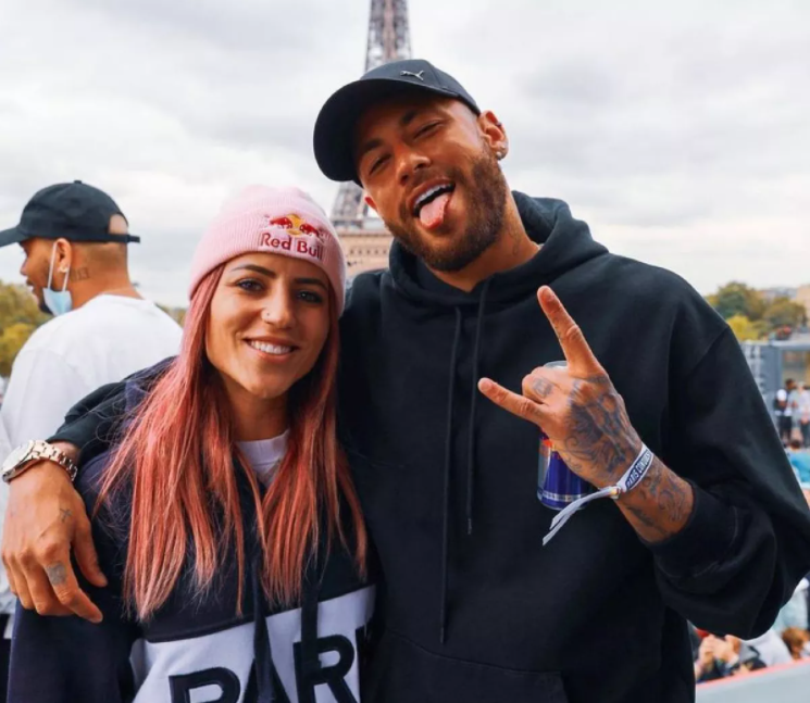 Neymar e Letícia Bufoni se encontraram em Paris