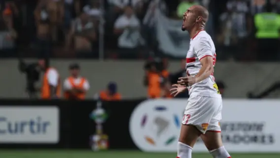 Maicon zagueiro no Flamengo: clube está próximo de fechar contratação