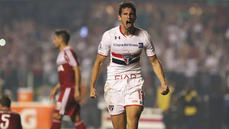 São Paulo contratou o Calleri? Entenda a negociação