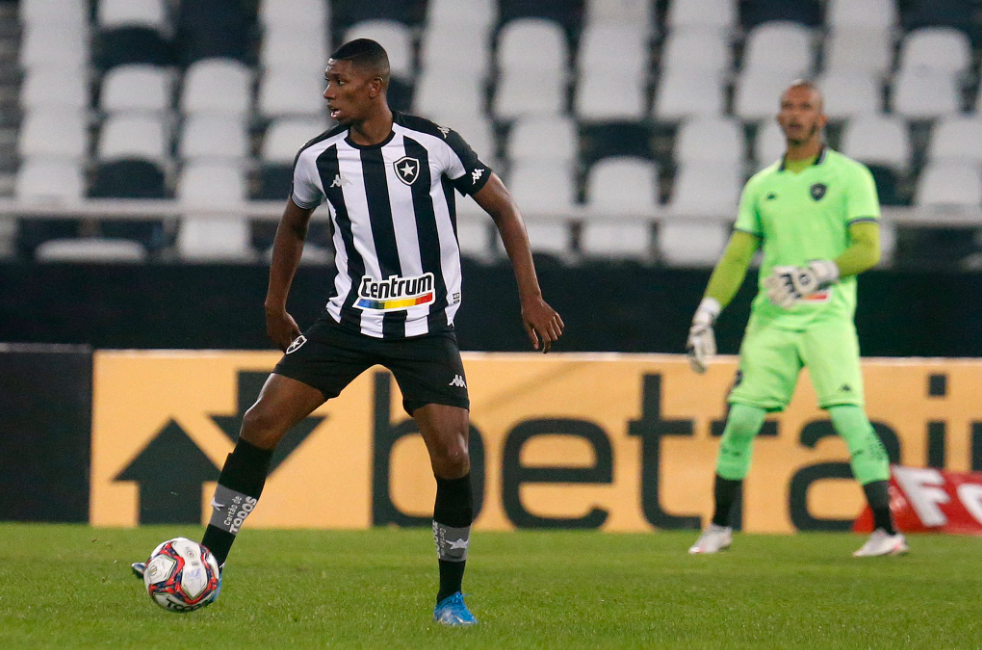Botafogo X Brasil De Pelotas Ao Vivo Horario E Onde Assistir Hoje 15 8 Dci